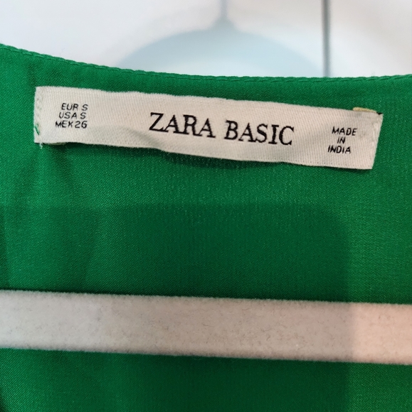 Zara green romper with embroidery - Picture 7 of 8